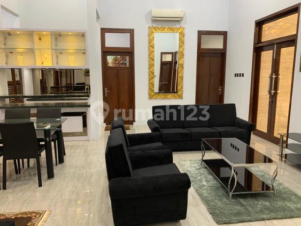 Rumah Dijual Furnished di Bukit Agung Bukitsari Banyumanik Semarang