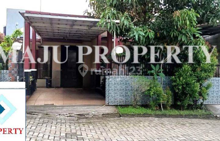 Rumah Posisi Hook, Di Grand Mekarsari Residence