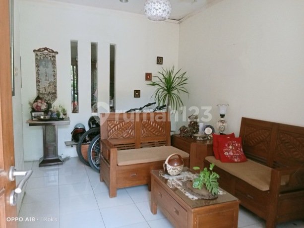 Rumah 2 Lantai Bagus dan Nyaman di Villa Ilhami. Kelapa Dua. Tangerang Rumah 2 Lantai Bagus dan Nyaman di Villa Ilhami. Kelapa Dua. Tangerang