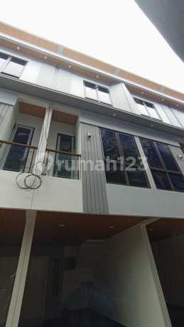 Rumah Murah Sangat Strategis di Jakarta Barat