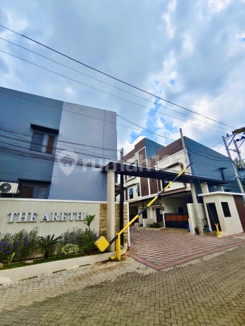 Exclusive Luxury Boarding House in Tembalang Near Undip Campus Exclusive Luxury Boarding House in Tembalang Near Undip Campus