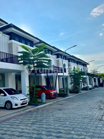 Rumah Mewah 2 Lantai De Villa Kedungmundu Tembalang Rumah Mewah 2 Lantai De Villa Kedungmundu Tembalang