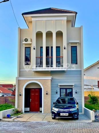 Dijual Rumah Baru 2 Lantai Siap Huni Cluster Pedurungan Dijual Rumah Baru 2 Lantai Siap Huni Cluster Pedurungan