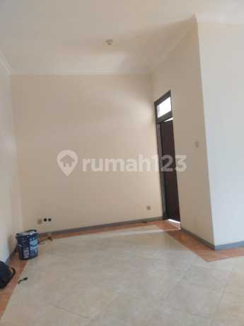 Dijual Rumah Murah di Pondok Tjandra Indah