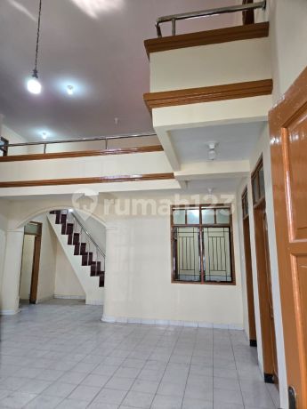 rumah cocok untuk kos kosan di komplek griya bandung asri