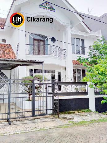 For Sale: Good, Ready-to-Occupy House in Taman Sentosa, Cikarang Besar