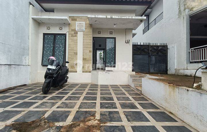 Dijual Rumah Bergaya Rumah Bali Di Bale Nirvana Ngalian Dekat Bsb City