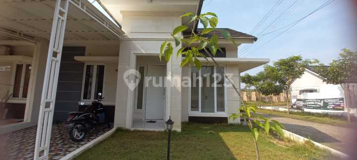 Rumah Siap Huni Posisi Hook Cilegon; Harga Dibawah Pasar
