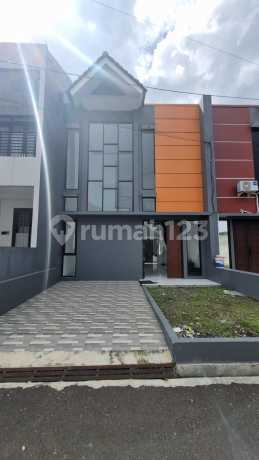 Jual Rumah baru LUX 2 Lt di jl. kembar tengah, pusat kota