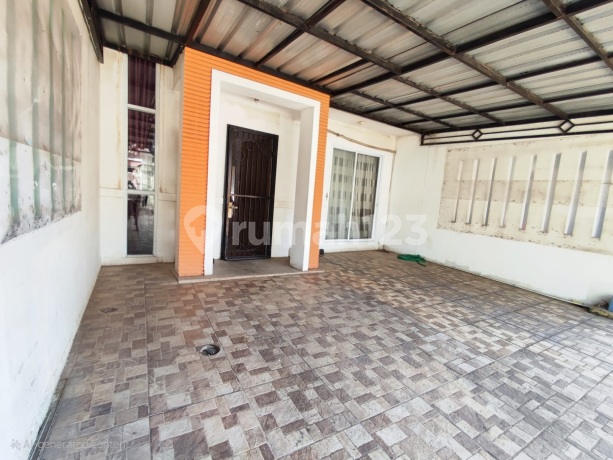Rumah Pamulang 1,5 Lantai Siap Huni Di Perumahan Di Bumi Serpong Residence, Pamulang 2– Furnished, Bebas Banjir, One Gate System!spesifikasi:- Luas Tanah: 96 M²- Luas Bangunan: ± 70 M² (sudah Renov Total, 1,5 Lantai)- Kamar Tidur: 3- Kamar Mandi: 1- Taman Rumah Pamulang 1,5 Lantai Siap Huni Di Perumahan Di Bumi Serpong Residence, Pamulang 2– Furnished, Bebas Banjir, One Gate System!spesifikasi:- Luas Tanah: 96 M²- Luas Bangunan: ± 70 M² (sudah Renov Total, 1,5 Lantai)- Kamar Tidur: 3- Kamar Mandi: 1- Taman