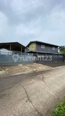  Tanah + Gudang Pool Legok - 1.104 M² (shm, Anti Banjir Babat, Legok - Tangerang- Hanya 90 Meter Dari Jalan Raya Utama Legok- 1 Menit Ke Kana Park- 10 Menit Ke Paramount Petals- 15 Menit Ke Tol Bsd-legok⸻ Spesifikasi:- Luas Tanah: 1.104 M²- Luas Bangunan 