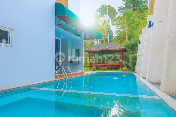 Villa House Hook Furnished in Sayap Dago Pakar, North Bandung, Citra Green Dago Villa House Hook Furnished in Sayap Dago Pakar, North Bandung, Citra Green Dago