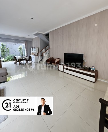 House for Sale in Well-Maintained Condition at Kebayoran Terrace Cluster VC-14720