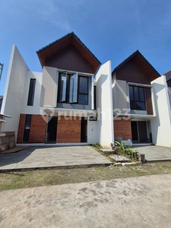 Rumah Modern Adhiwangsa Residence Cocok Buat Invest Rumah Modern Adhiwangsa Residence Cocok Buat Invest