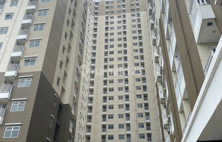 APARTEMENT PEMANDANGAN LAUT PLUIT VIEWSEA RESIDENCE