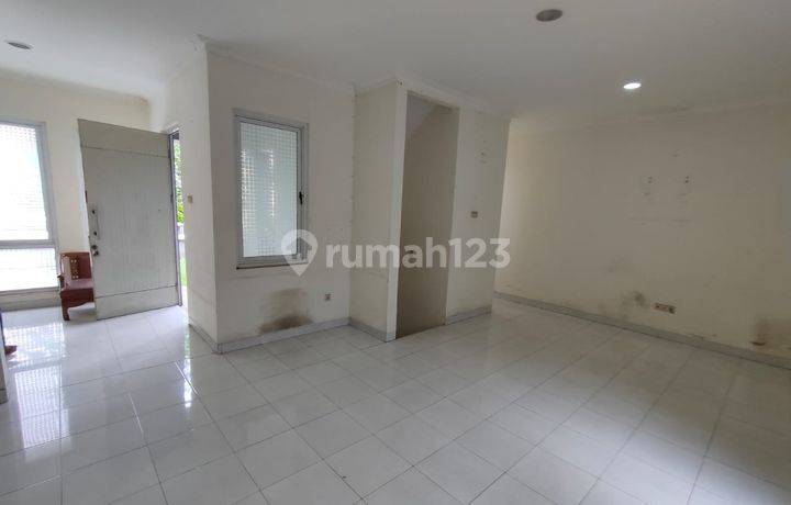 Rumah 2lt 3kt Dijual di West Covina Kota Wisata Bogor Asri Tenang Carpark Timur 180m2 Bebas Banjir S124 