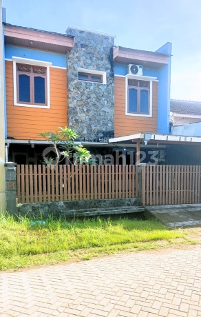 Ready-to-Occupy House in Taman Kayangan Housing Complex, Tanjung Bunga