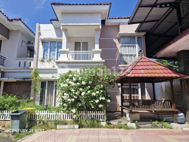 2-Story House in a Cluster on Jalan RSI Faisal Near Pettarani
