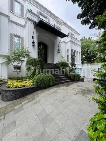 Brand New Luxury American Classic Menteng Jakarta Pusat