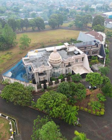 Luxury Classic Karawaci Fully Furnished Akses Dekat Pintu Toll Luxury Classic Karawaci Fully Furnished Akses Dekat Pintu Toll