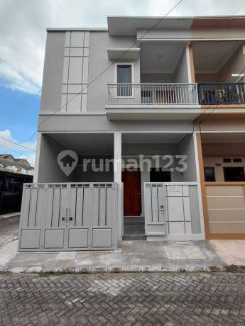 Minimalist New House Poris Paradise Ready to Occupy