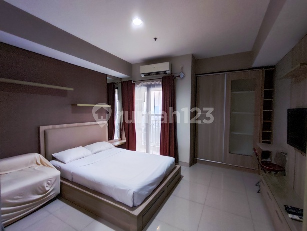 Apartemen Atria Studio Full Furnished Lantai 20