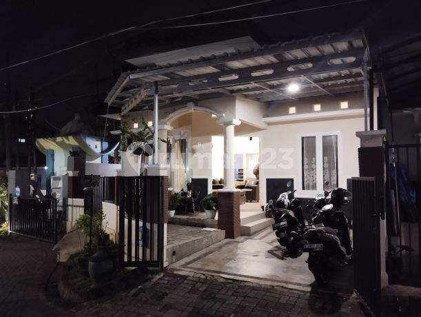 Rumah Eksklusif di Perumahan Sulfat – Investasi Tepat di Malang!