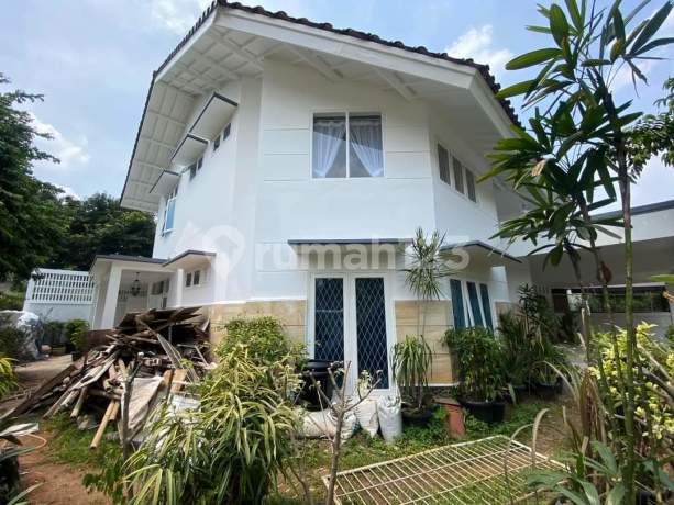 Rumah Hook Asri Komplek Cinere Terdepan Segera Survey Yuk Rumah Hook Asri Komplek Cinere Terdepan Segera Survey Yuk