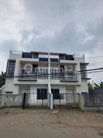 New House in Wisma Cakra Complex New House in Wisma Cakra Complex