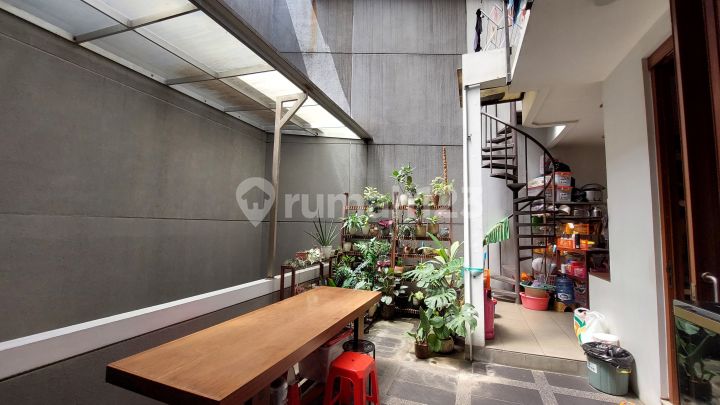 Jual Cepat Rumah 2 Lantai di Taman Millenium Pasteur Bandung