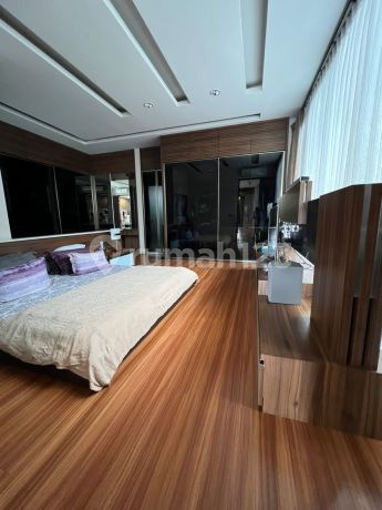 For Sale: 3-Story Millennial House in Taman Millenium, Bandung