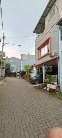 Dijual Cepat Rumah 3 Lantai 7 Kt Di Nirwana Residence Sariwangi.