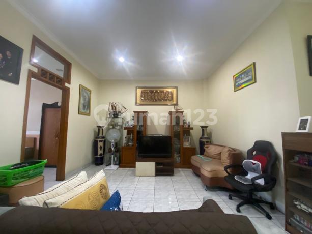 Dijual Rumah Mainroad Setraduta Raya Sutami Surya Sumantri 