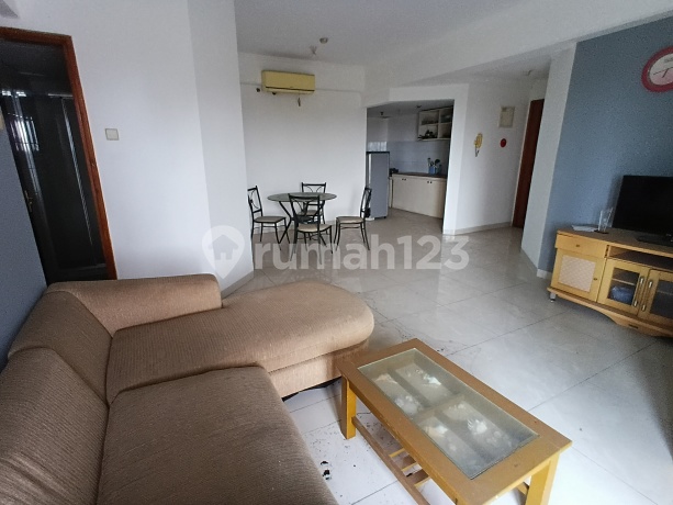 Apartemen,3 Kamar Tidur. di Lippo Karawaci, SHM