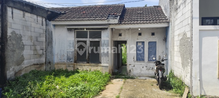 Affordable Houses with Land Calculation in Griya Indah Serpong Housing Affordable Houses with Land Calculation in Griya Indah Serpong Housing