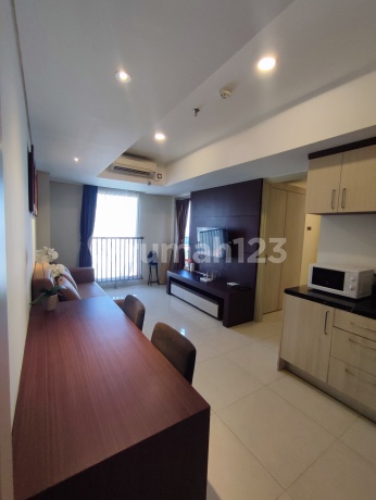 Apartemen Tipe Family Room Di Tengah Kota