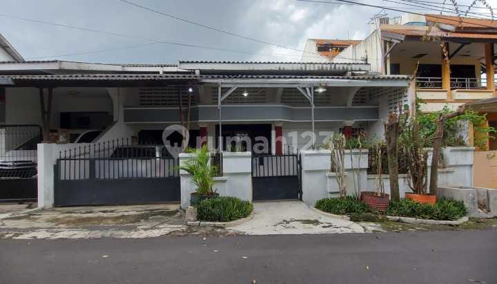 Dijual Rumah Siap Pakai  Di Sinar Waluyo