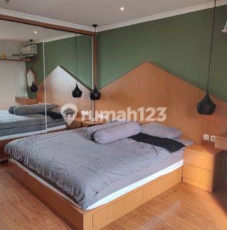 Apartemen furnished di Sentraland di tengah kota