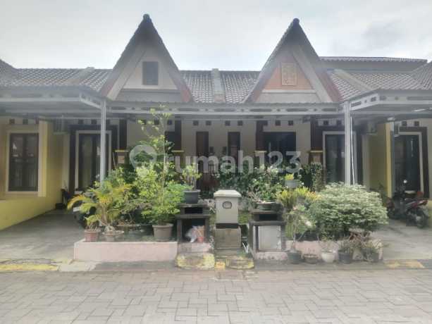 Rumah Siap Pakai di Tamansari Majapahit Rumah Siap Pakai di Tamansari Majapahit