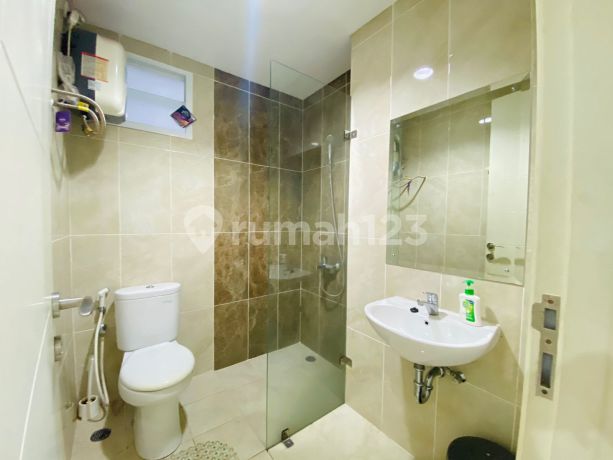 Dijual Apartemen Rainbow Springs Condovilla Lake View Dijual Apartemen Rainbow Springs Condovilla Lake View