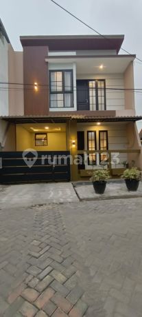 Dijual Rumah Menganti Permai Gresik