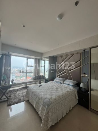 Disewakan Apartemen One Icon Residence Tunjungan Plaza Surabaya