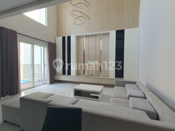 Rumah Gede Mewah Full Furniture Somerset Bukit Golf Citraland Surabaya Barat Rumah Gede Mewah Full Furniture Somerset Bukit Golf Citraland Surabaya Barat
