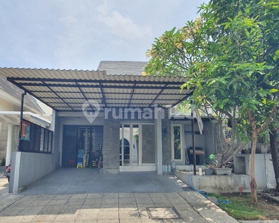 Ready-to-Occupy Minimalist House in Qweenstown Citraland Utama West Surabaya, Surabaya