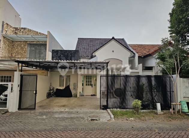 Well-Maintained Second-Hand House at Taman Puspa Raya, Citraland, West Surabaya