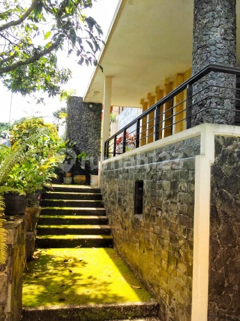 Rumah Asri Modern Minimalis Di Komplek Prv Setiabudi Bandung