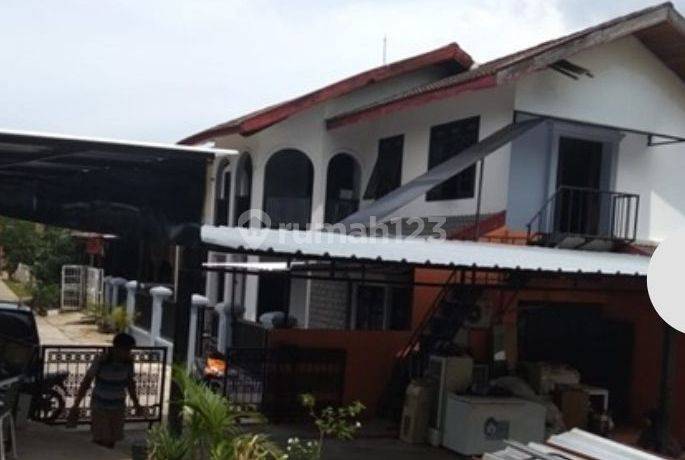 Rumah 2lt, Luas, Murah, 719m2, Di Komplek Btn Kembangan Utara 