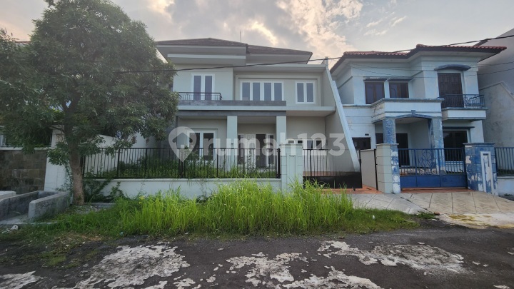 Jual rumah Villa Galaxy Mulyorejo Indah Dekat jalan Raya Merr Ir Soekarno Surabaya Timur Jual rumah Villa Galaxy Mulyorejo Indah Dekat jalan Raya Merr Ir Soekarno Surabaya Timur