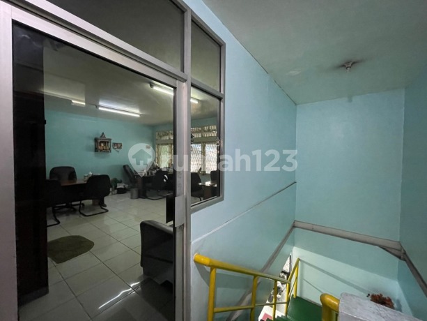29. W Gudang Jatake, Size 12x42, 2 Floors, Negotiable, Move-In Ready