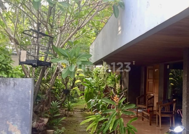 Rumah Radio Dalam Dekat Pd Indah. Dibawah Njop